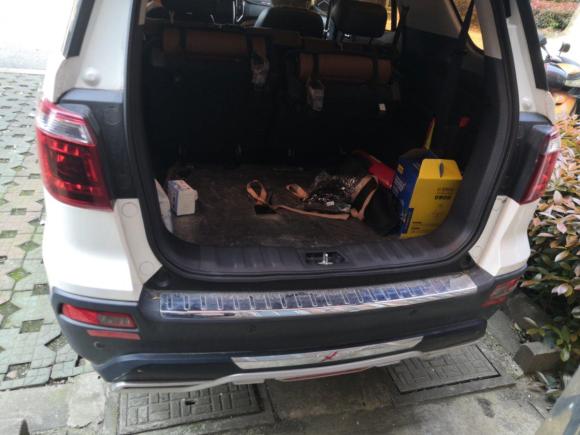 [苏州·粤F] 二手长安欧尚长安欧尚CX702017款 CX70T 1.5T 手动尊擎版