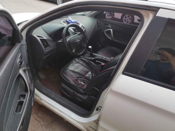 [青岛·鲁B] 二手海马海马S52015款 1.6L 手动舒适型