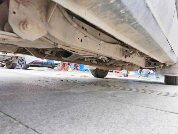 [深圳·粤B] 二手江铃宝典2018款 2.9T新超值两驱柴油豪华型标准货箱JX4D30B5L