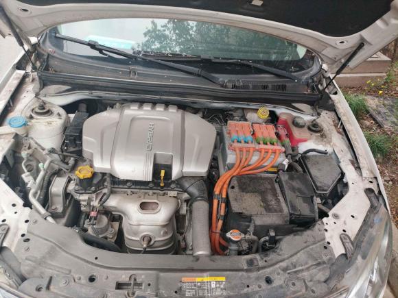 [上海·沪L] 二手荣威荣威e5502016款 尊享版