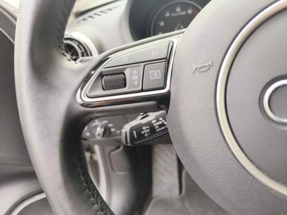 [北京·京N] 二手奥迪奥迪A32016款 Sportback 40 TFSI 豪华型