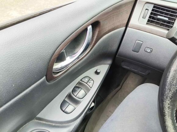 [上海·沪C] 二手日产骐达TIIDA2011款 1.6L CVT豪华型