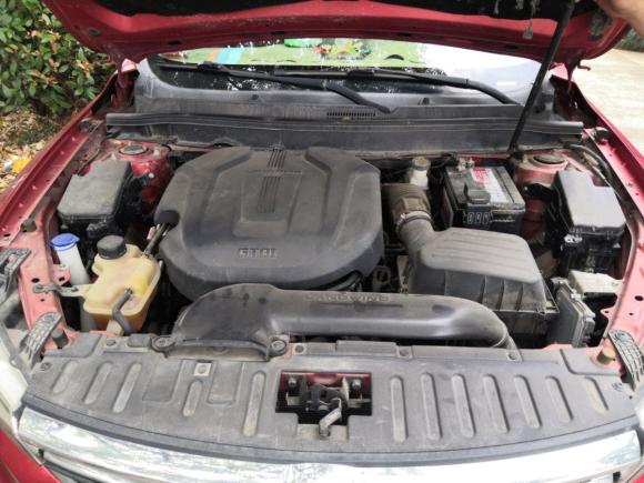 [上海·苏C] 二手陆风陆风逍遥2018款 1.5GTDI 手动白银版