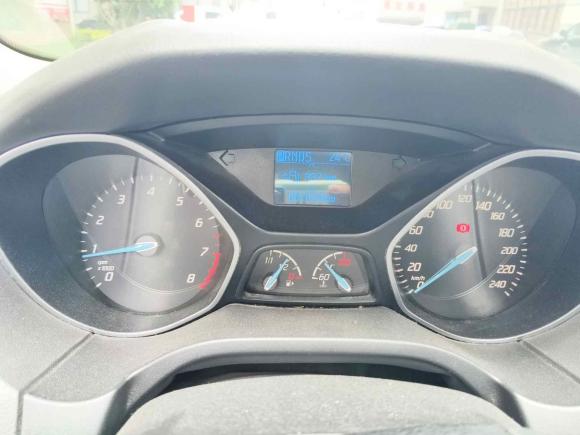 [温州·浙C] 二手福特福克斯2012款 三厢 1.6L 自动风尚型