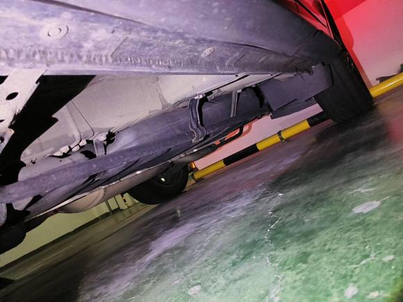 [南京·苏A] 二手英菲尼迪英菲尼迪QX602016款 2.5 S/C Hybrid 两驱卓越版 国V