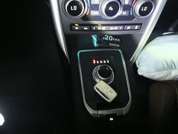 [南通·苏E] 二手路虎发现神行2016款 2.0T HSE