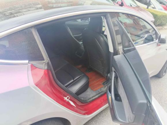 [青岛·鲁M] 二手特斯拉Model 32019款 标准续航后驱升级版