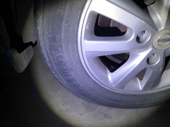 [常州·苏D] 二手日产颐达2008款 1.6L 自动时尚型