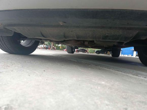 [苏州·闽D] 二手奔腾奔腾X402017款 1.6L 自动豪华型