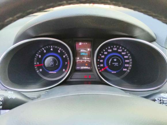 [深圳·粤B] 二手现代胜达2013款 2.4L 自动四驱尊贵型