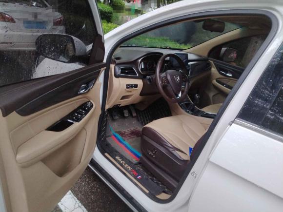 [西安·陕A] 二手宝骏宝骏7302017款 1.5T 手动尊享型 7座