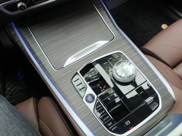 [成都·川G] 二手宝马宝马X72023款 xDrive40i 领先型豪华套装