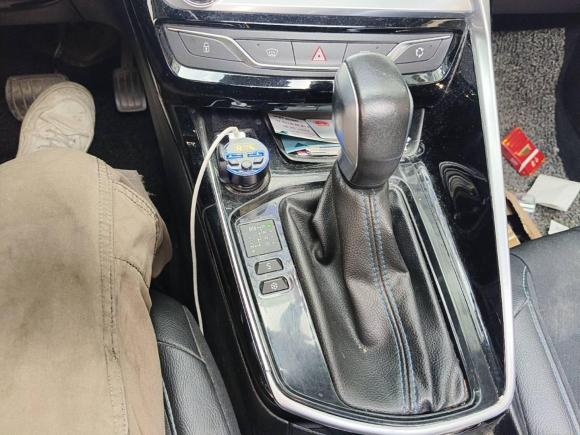 [苏州·苏U] 二手标致标致3082016款 1.6L 自动豪华版