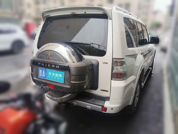 [济南·鲁A] 二手三菱帕杰罗2011款 3.0L 精英超越版