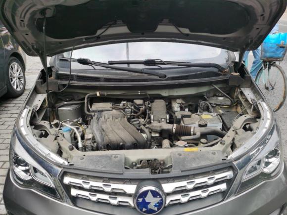 [上海·苏F] 二手启辰启辰M50V2017款 1.5L XE 手动标准版