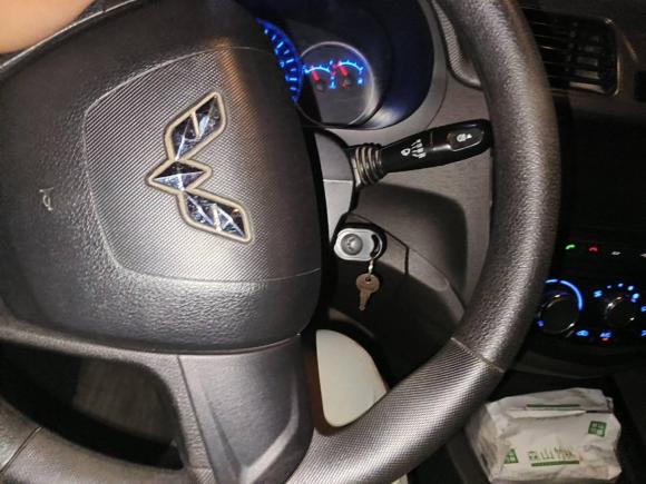 [杭州·浙A] 二手五菱汽车五菱宏光2014款 1.5L S标准型