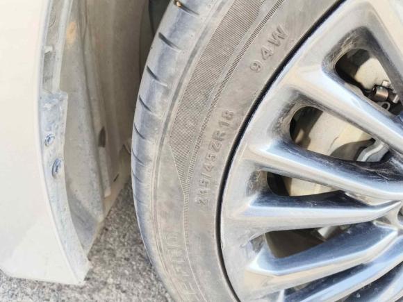 [西安·陕U] 二手丰田亚洲龙2019款 2.5L Touring尊贵版 国VI