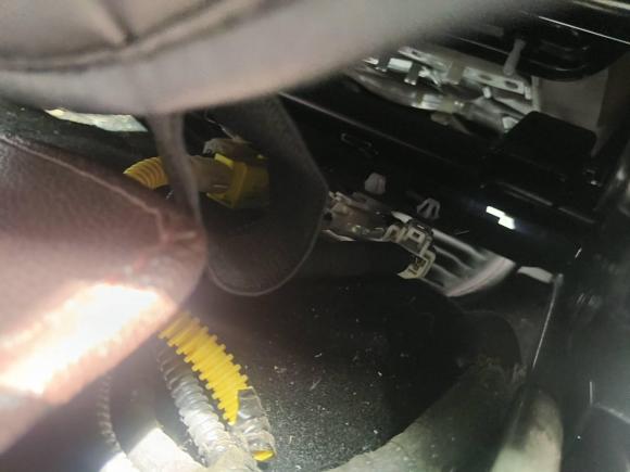 [青岛·鲁B] 二手哈弗哈弗H62017款 红标 运动版 1.5T 自动两驱豪华型