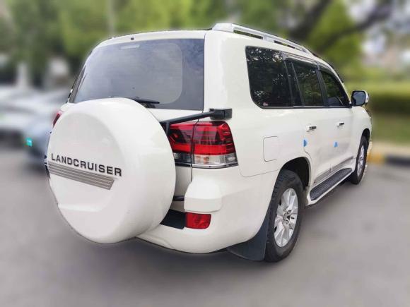 [南昌·赣A] 二手丰田兰德酷路泽2015款 4.0L V6 中东低配版