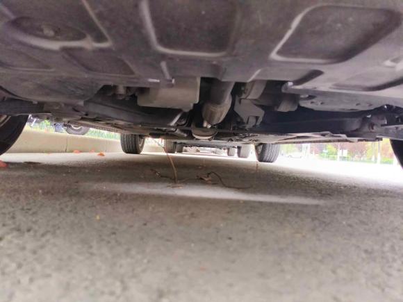 [上海·皖P] 二手荣威荣威3502014款 1.5L 自动迅达版