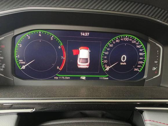 [上海·沪C] 二手大众途观X2022款 330TSI 两驱尊崇旗舰版