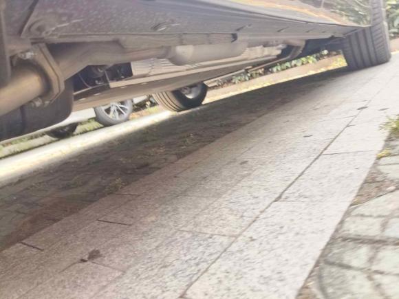 [苏州·苏E] 二手理想汽车理想L72023款 Air