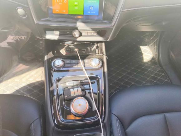 [北京·京A] 二手荣威荣威Ei52019款 豪华版