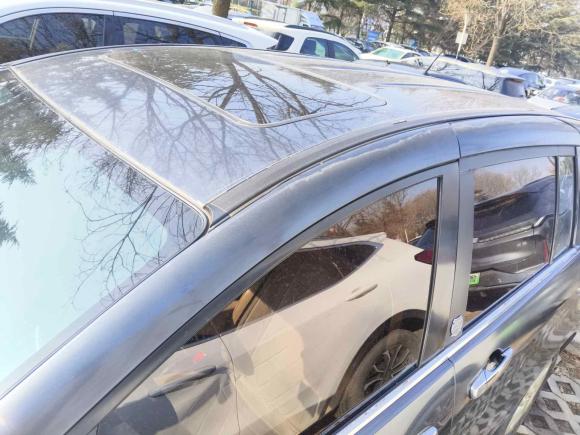 [青岛·鲁B] 二手马自达马自达52011款 2.0L 自动豪华型