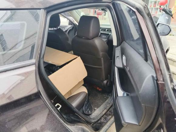 [南昌·赣A] 二手江铃驭胜S3302016款 1.5L GTDi 自动两驱舒适版