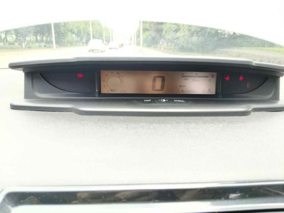 [成都·川A] 二手雪铁龙世嘉2016款 经典 三厢 1.6L 手动品尚型