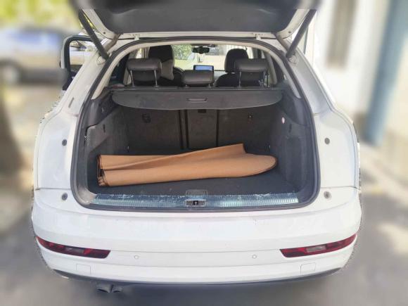 [武汉·鄂W] 二手奥迪奥迪Q32017款 30 TFSI 时尚型