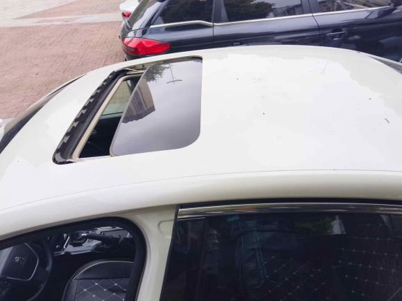 [常州·苏D] 二手标致标致5082012款 2.0L 自动天窗经典版