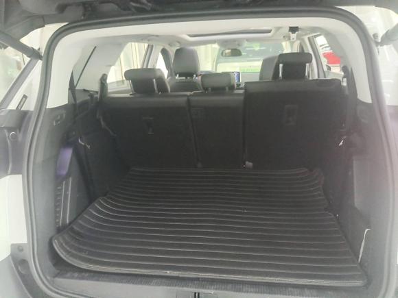 [上海·闽J] 二手标致标致50082017款 380THP 7座豪华版