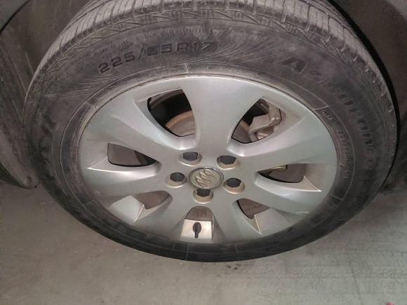 [南昌·赣A] 二手别克君威2015款 2.0L 领先时尚型