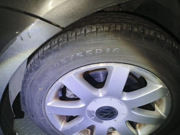 [西安·陕U] 二手大众途安2011款 1.4T 手动智尚版5座