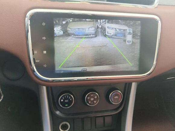 [上海·豫V] 二手北汽幻速北汽幻速S32016款 S3L 1.5L 手动尊享型