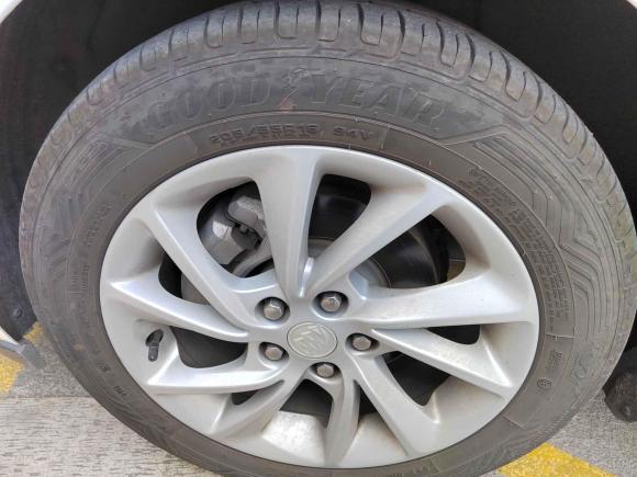 [上海·沪C] 二手别克威朗2016款 两厢 15S 自动领先型