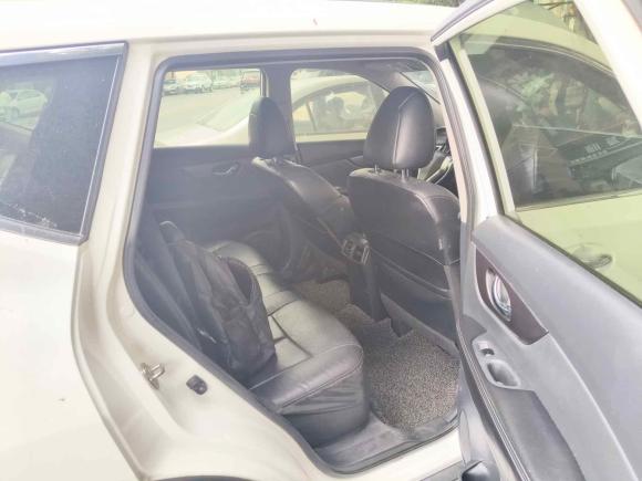 [成都·川A] 二手日产奇骏2014款 2.0L CVT舒适版 2WD