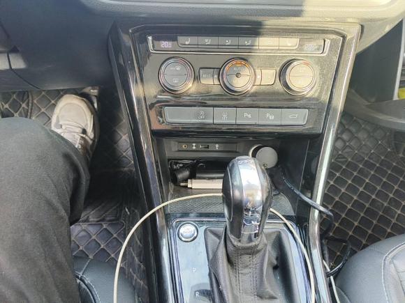 [上海·沪D] 二手大众途安2018款 途安L 280TSI DSG拓界豪华版 7座 国V