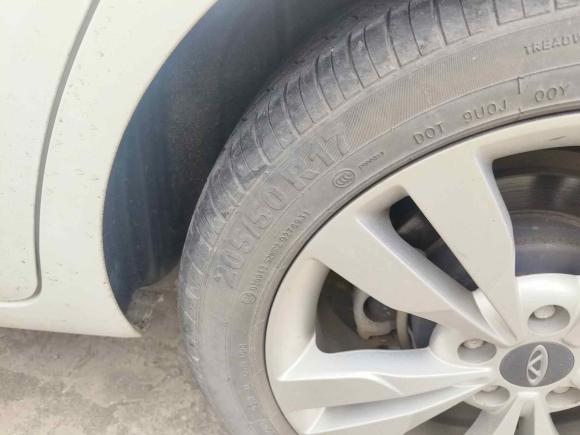 [上海·陕E] 二手奇瑞艾瑞泽52017款 1.5L 手动领潮版