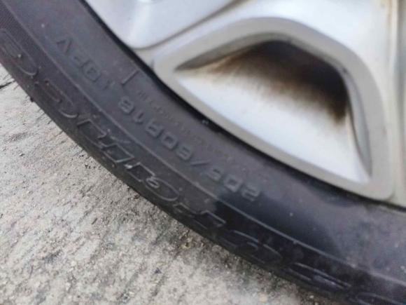 [上海·沪C] 二手福特翼搏2013款 1.5L 自动尊贵型