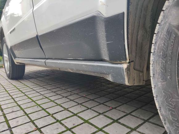 [成都·川A] 二手Jeep自由客2014款 2.4L 运动版