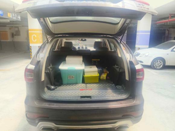 [上海·沪C] 二手比亚迪比亚迪S72015款 2.0T 升级版 自动尊贵型