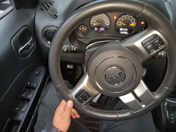 [合肥·鲁A] 二手Jeep自由客2014款 2.4L 运动版