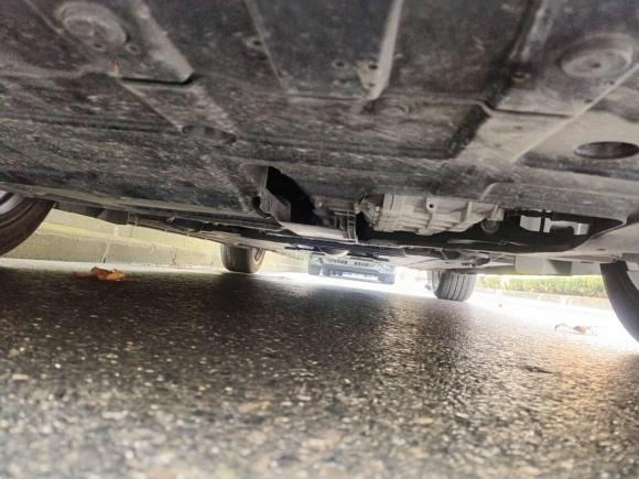 [武汉·鄂A] 二手长安长安UNI-V2023款 1.5T 尊贵型