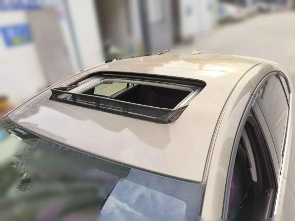 [武汉·鄂A] 二手别克君威2015款 1.6T 领先技术型