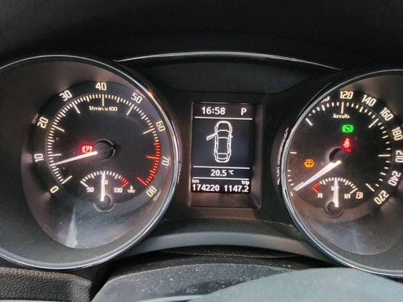 [上海·沪C] 二手斯柯达速派2013款 1.4TSI DSG名仕版