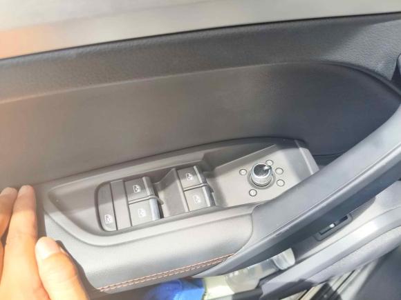 [义乌·浙G] 二手奥迪奥迪Q5L2020款 改款 40 TFSI 荣享时尚型