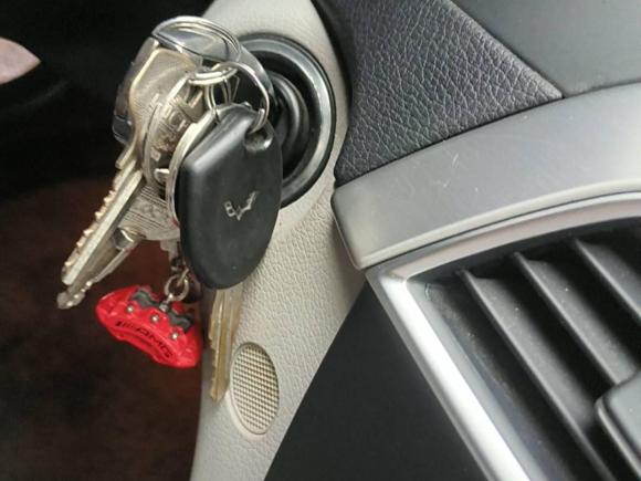 [金华·浙G] 二手奔驰奔驰C级2011款 C 200 豪华运动旅行版