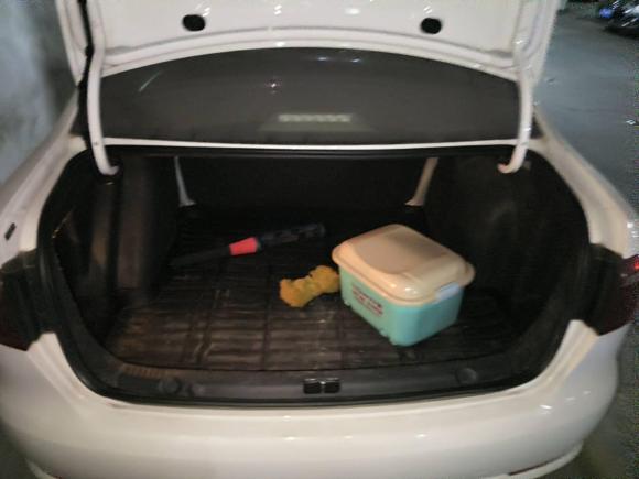 [济南·鲁A] 二手大众朗逸2013款 改款经典 1.6L 手动风尚版